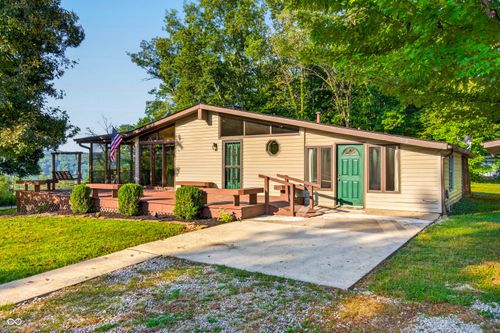 242 Tuck A Way Ridge Dr, Nashville, IN, 47448-9239 | Card Image