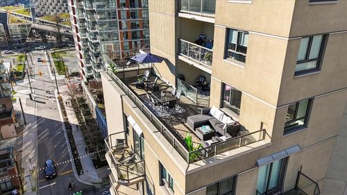 1006-789 Drake St, Vancouver, BC, V6Z2N7 | Card Image