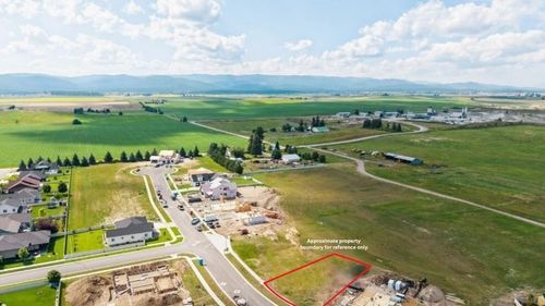126 Lumberjack Pl, Kalispell, MT, 59901-9586 | Card Image
