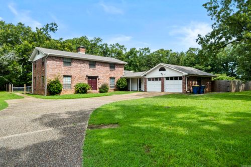222 N Summit Dr, Cabot, AR, 72023-9188 | Card Image