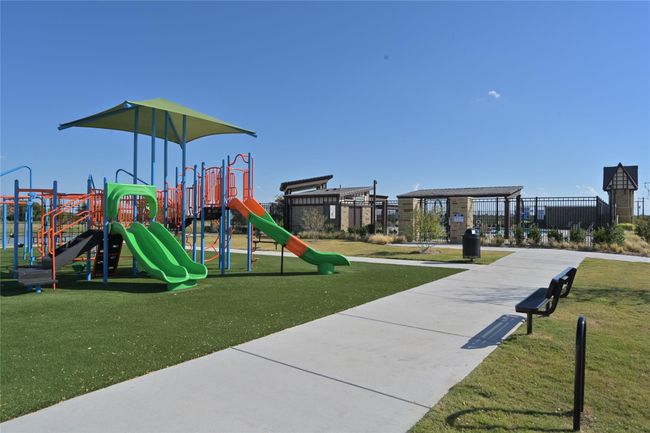 View of play area with a yard | Image 25