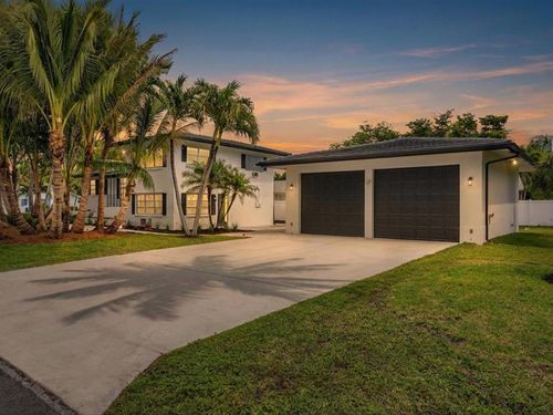 702 S Riverside Dr, Pompano Beach, FL, 33062-6220 | Card Image