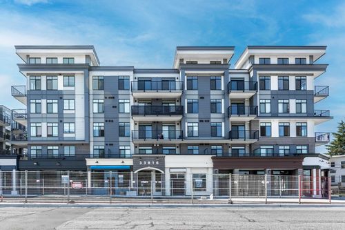 511-33816 S Fraser Way, Abbotsford, BC, V2S2C5 | Card Image