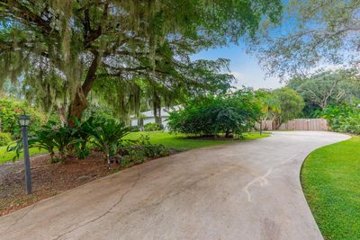 2482 Sw Racquet Club Drive, House other with 4 bedrooms, 2 bathrooms and null parking in Palm City FL | Image 2