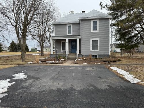 403 S Chestnut St, Earl Park, IN, 47942-8516 | Card Image