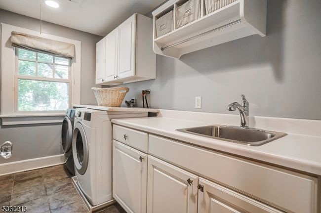 89 Maple St, House other with 5 bedrooms, 3 bathrooms and null parking in Millburn NJ | Image 25