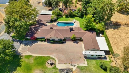 8720 Tavernor Rd, Wilton, CA, 95693-9658 | Card Image