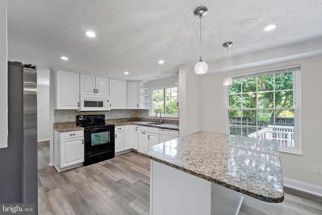 12312 Streamvale Cir, House other with 5 bedrooms, 5 bathrooms and null parking in HERNDON VA | Image 8