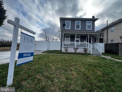 7941 Piedmont Ave, GLENARDEN, MD, 20706-1746 | Card Image