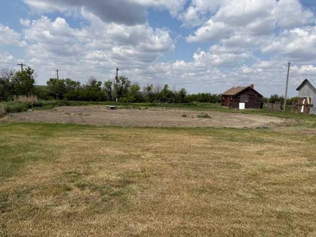 1301 Secondary Highway 576, House other with 4 bedrooms, 3 bathrooms and 10 parking in Drumheller AB | Image 32