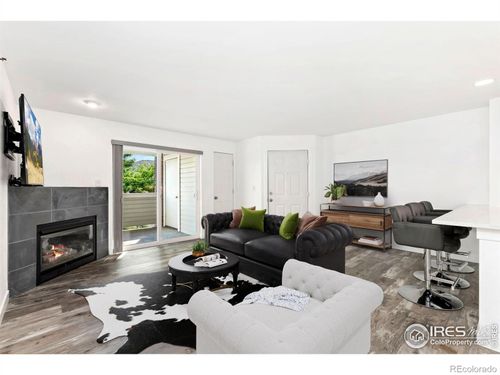 apt-306-33 S Boulder Cir, Boulder, CO, 80303-4280 | Card Image