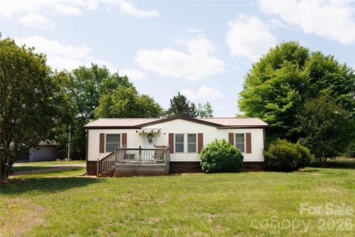 318 Tuckers Grove Road, Statesville, NC, 28625 | Card Image