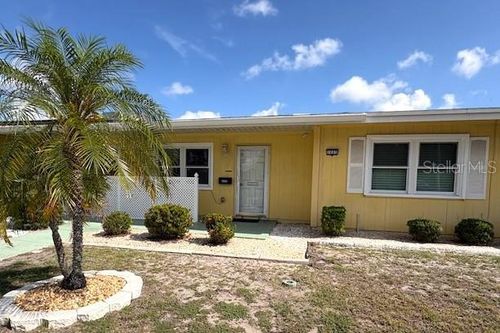 1005 Rickenbacker Dr, SUN CITY CENTER, FL, 33573-5445 | Card Image
