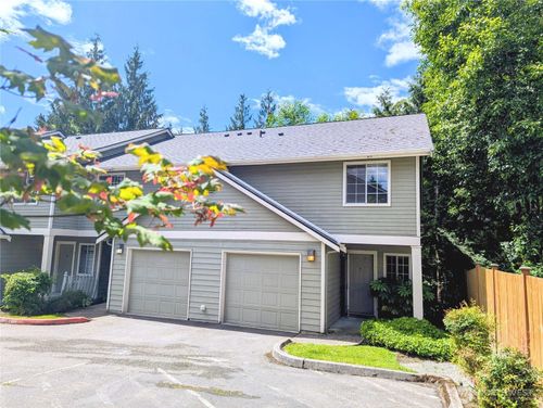 e4-9825 18th Ave W, Everett, WA, 98204-2105 | Card Image