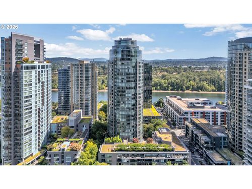 219-3601 S River Pkwy, Portland, OR, 97239-4553 | Card Image