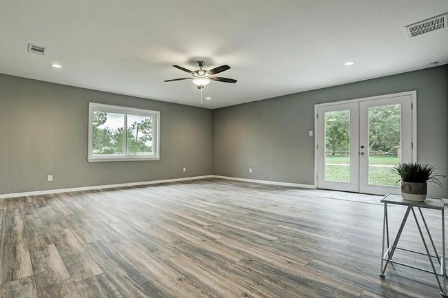3889 County Road 155, House other with 3 bedrooms, 3 bathrooms and 2 parking in Alvin TX | Image 17