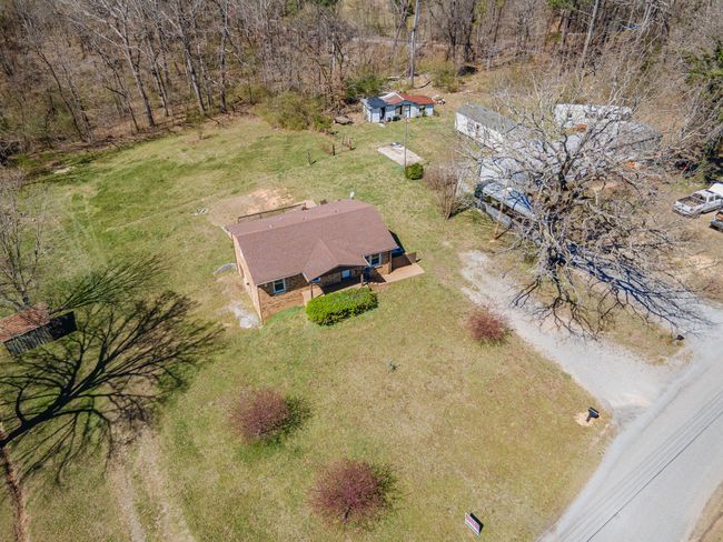 9211 Bates Trl, House other with 3 bedrooms, 2 bathrooms and 1 parking in Lyles TN | Image 37