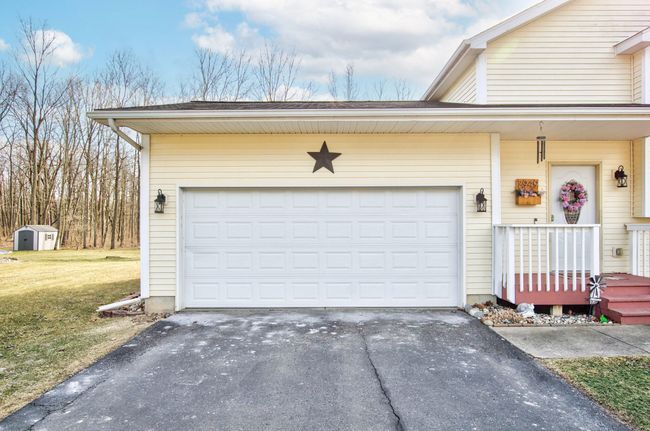 Garage | Image 23