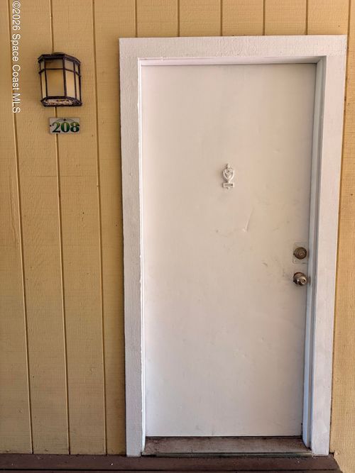 208-2101 Forest Knoll Dr Ne, PALM BAY, FL, 32905-4631 | Card Image