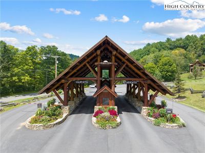 Eagles Nest Front Gated Entrance | Image 2