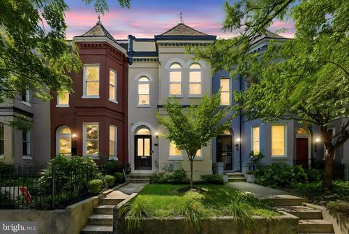 1391 F St Ne, WASHINGTON, DC, 20002-5419 | Card Image