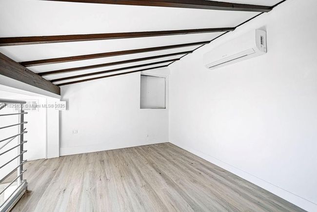 876 Ne 81 St St, House other with 3 bedrooms, 2 bathrooms and null parking in Miami FL | Image 42