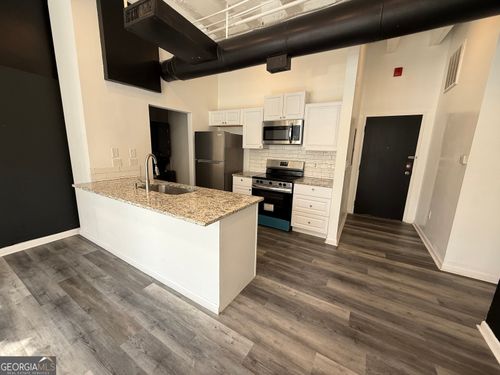 apt-207-32 Peachtree St Nw, Atlanta, GA, 30303-2330 | Card Image