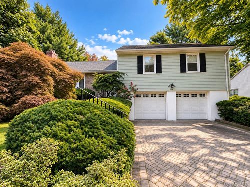 174 Waverly Rd, Scarsdale, NY, 10583-6749 | Card Image