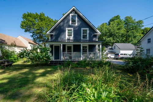 66 Crescent St, Henniker, NH, 03242-3230 | Card Image