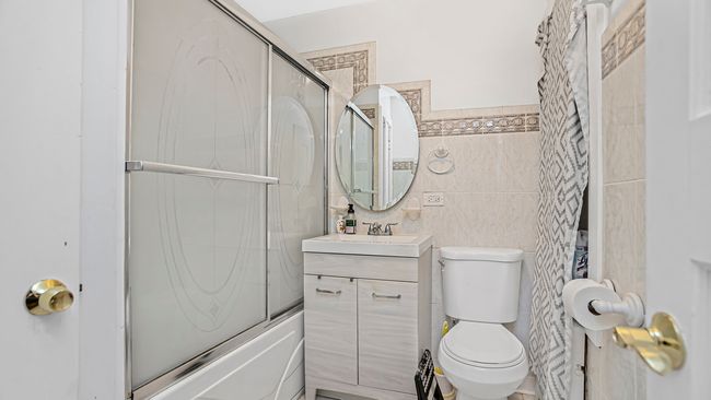 APT-2N - 6116 N Hamilton Ave, Home with 2 bedrooms, 1 bathrooms and 1 parking in CHICAGO IL | Image 12