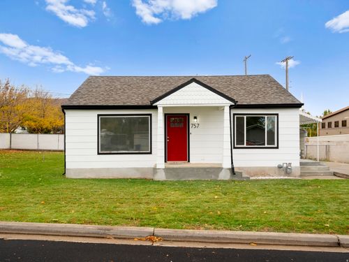 757 W 3200 S, Bountiful, UT, 84010-8230 | Card Image