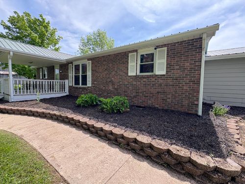12244 Lake Geneva Rd, Vevay, IN, 47043-9721 | Card Image