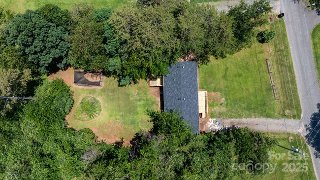 3947 S Park Dr, House other with 3 bedrooms, 2 bathrooms and null parking in Morganton NC | Image 9