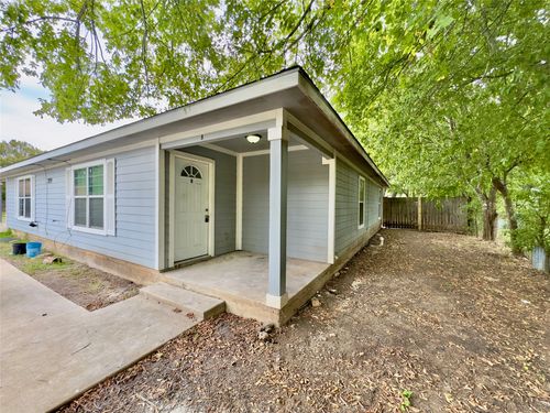 a-709 San Saba St, Lockhart, TX, 78644-3200 | Card Image