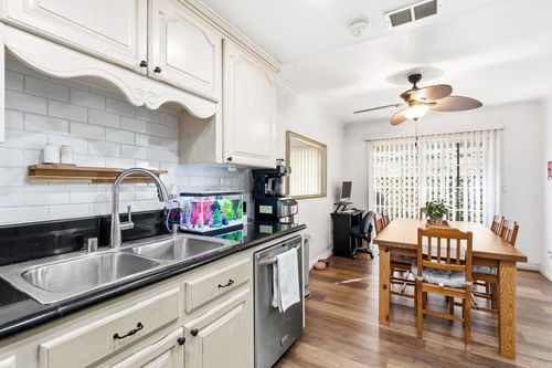 unit-b-1560 Monterey Pine Dr, San Ysidro, CA, 92173-1122 | Card Image