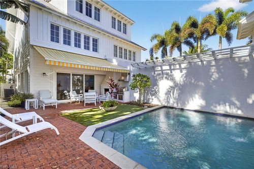 2-477 3rd Ave, Naples, FL, 34102-6312 | Card Image