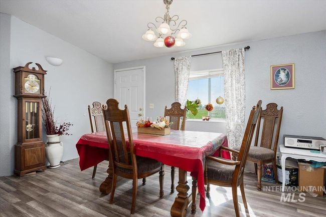 798 W 100 S, House other with 3 bedrooms, 2 bathrooms and 2 parking in Paul ID | Image 6