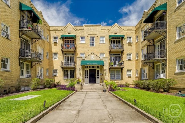 APT-35 - 210 E State St, Condo with 1 bedrooms, 1 bathrooms and null parking in Savannah GA | Image 25