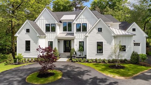 92 Hill St, Lexington, MA, 02421-6533 | Card Image
