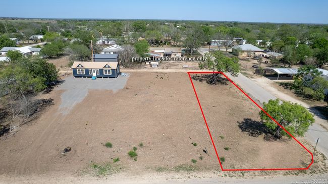 808 Austin St, Home with 0 bedrooms, 0 bathrooms and null parking in Sabinal TX | Image 21
