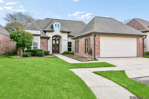 10020 Lake Martha Ct, Baton Rouge, LA, 70809-4098 | Card Image