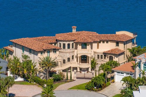 100 Sands Point Dr, TIERRA VERDE, FL, 33715-2211 | Card Image