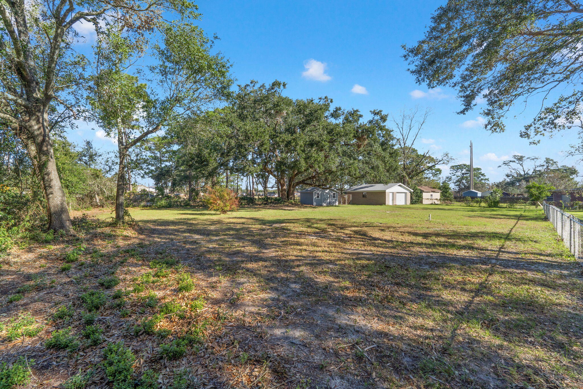 Land in Pensacola 5
