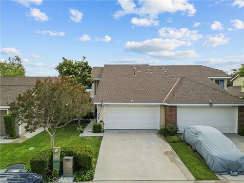 28347 Connie Ct, Canyon Country, CA, 91387-3252 | Card Image