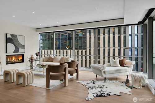 unit-1205-99 Union St, Seattle, WA, 98101-5008 | Card Image