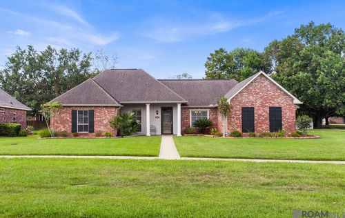 4397 Pasture Clear Ct, Zachary, LA, 70791-7302 | Card Image