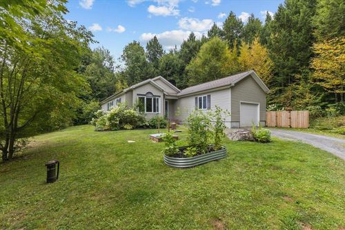 11 Audry Ln, Westford, VT, 05494-9663 | Card Image