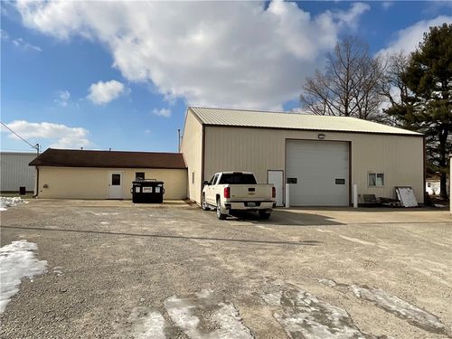 1007 S Cherry St, Effingham, IL, 62401-1903 | Card Image