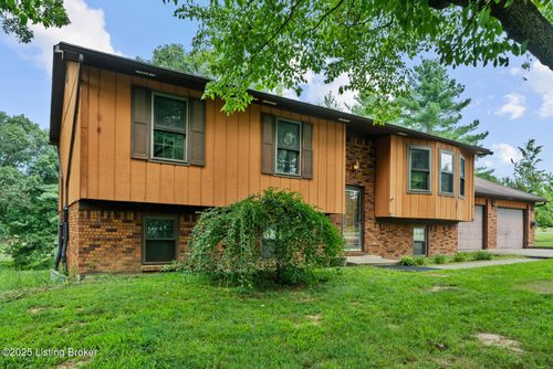 15 Oakwood Dr, Brandenburg, KY, 40108-9434 | Card Image