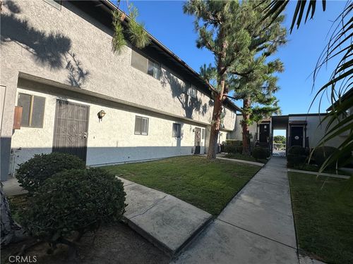 apt-b-632 Birch St, Brea, CA, 92821-5513 | Card Image